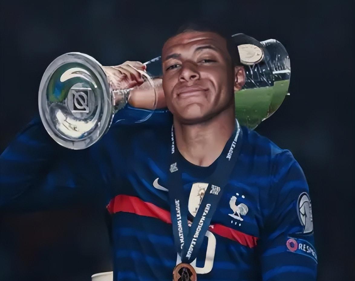 544场，34岁格列兹曼独占西甲历史出场榜第五（第544场达成！34岁格列兹曼独享西甲历史出场第5位）