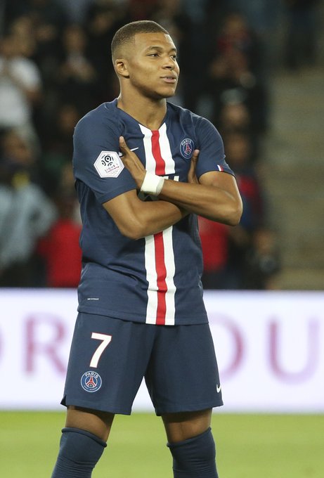 国米有意签下亚特兰大外租小将帕莱斯特拉，后者标价4000万欧元（国际米兰有意引进亚特兰大外租新星帕莱斯特拉，标价约4000万欧元）