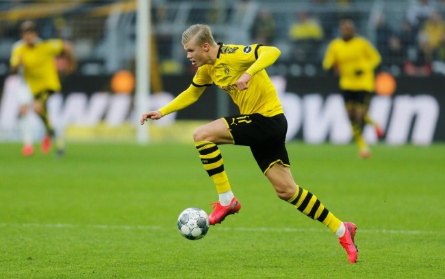 几十人参与斗殴，网传安徽省青少年足球联赛爆发大规模冲突（网传安徽青少年足球联赛现场爆发群体冲突，数十人疑涉斗殴）