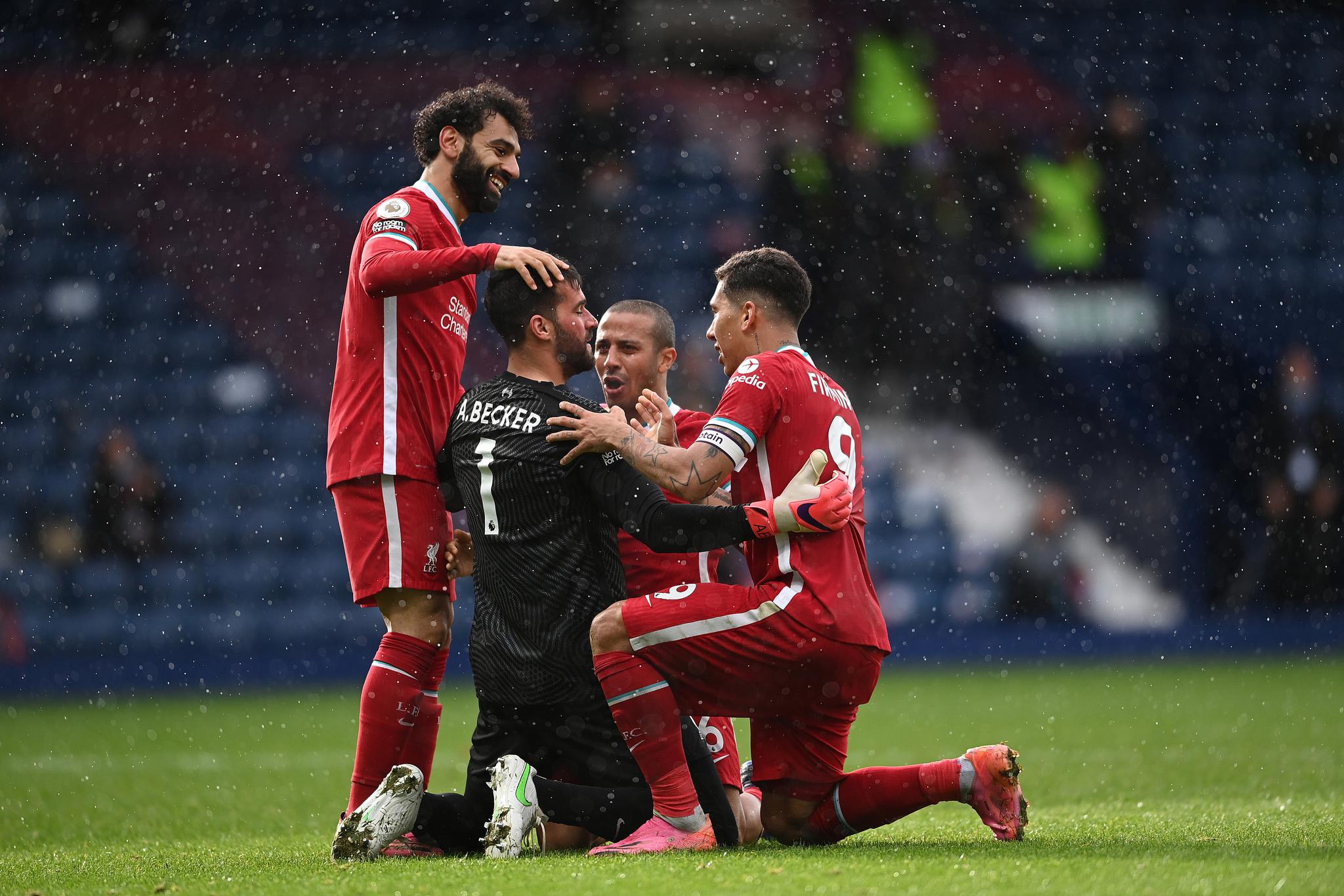 罗德里戈：我们正处在艰难的时期，但全队都支持主教练（罗德里戈：处境艰难，但我们全队力挺主帅）