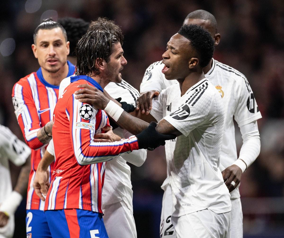 邮报：奥纳纳和埃托奥长期有矛盾；姆伯莫预计是喀麦隆新队长（邮报：奥纳纳与埃托奥矛盾由来已久，姆伯莫有望出任喀麦隆新队长）