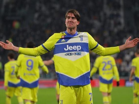 卡巴雷罗：为亚泰降级难过，我很愿意回去带领亚泰重返中超（卡巴雷罗：为亚泰降级痛心，愿回归执教带队重返中超）